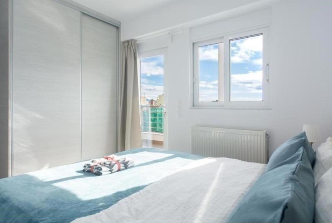 Apartment New Spacious Located In Piraeus